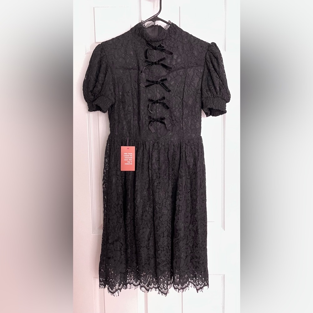 Ivy City Co. Duchess Lace Dress, size S